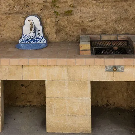 Il Geco E L'oleandro * Agnone Bagni